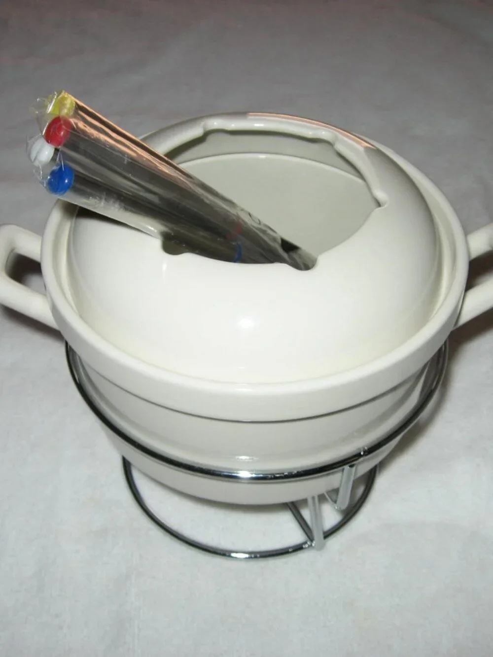 Godinger 6pc Fondue Set Porcelain Pot 4 Forks NIB